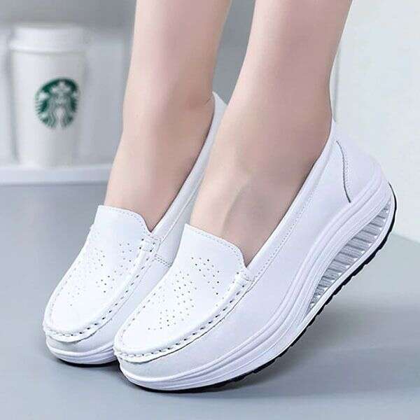 WalkPro - Comfortable Shoes: Correct Your Posture with Style!