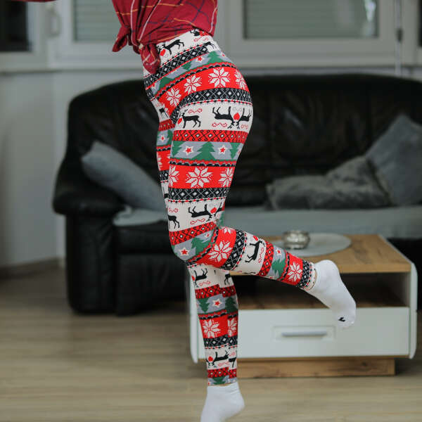 Santy - Holiday Leggings: Liven Up Your Holidays with Style!