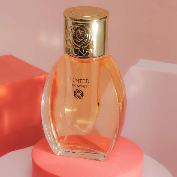 LaGanzia - Irresistible Eau de Parfum: Pampering the Senses!