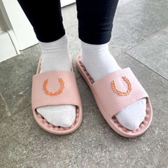 Ferty - Comfortable Slippers for the House, Bathroom and Pool!