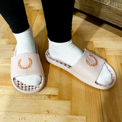 Ferty - Comfortable Slippers for the House, Bathroom and Pool!