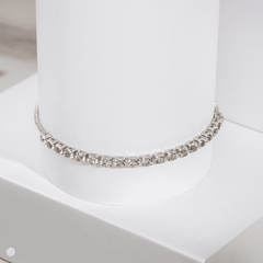 Rina - Elegant Bracelet: Refinement and Style for Every Occasion!