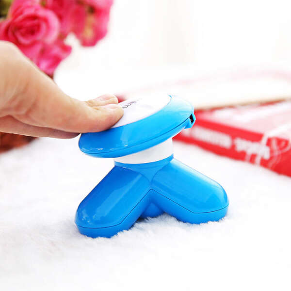 Fuzi - Mini USB Massager: Instant Relaxation in Compact Format!