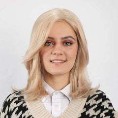 Eleanore - Voluminous Platinum Blonde Wig for a Quick Transformation!