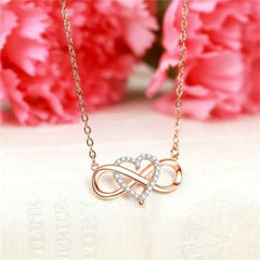 Rosseta - Heart Pendant Necklace: The Symbol of Love and Infinity!