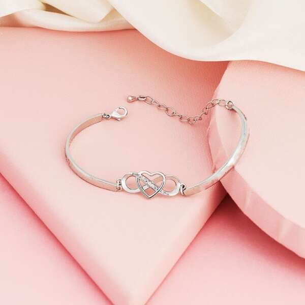 Charmissa - Elegant Bracelet with the Symbol of Endless Love!