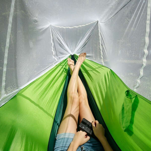 Restry - Ultralight Mesh Lounger: Comfort and Protection in Nature!