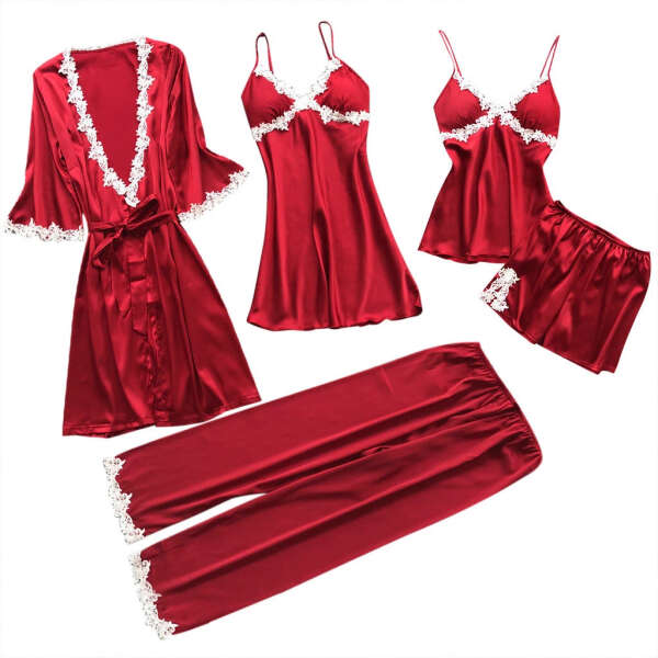 Simona - 5 Piece Attractive Pajama Set: Comfort and Elegance for Romantic Nights!